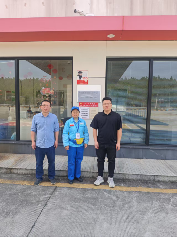 1747707780149939.png 5ac4ff8a-b56b-43cb-9151-3bbd16b2488d.png